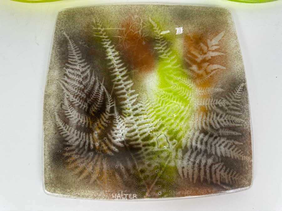 (3) Studio Art Glass Plates With Ferns By Edwin D. Walter 10.75'W [Photo 2]