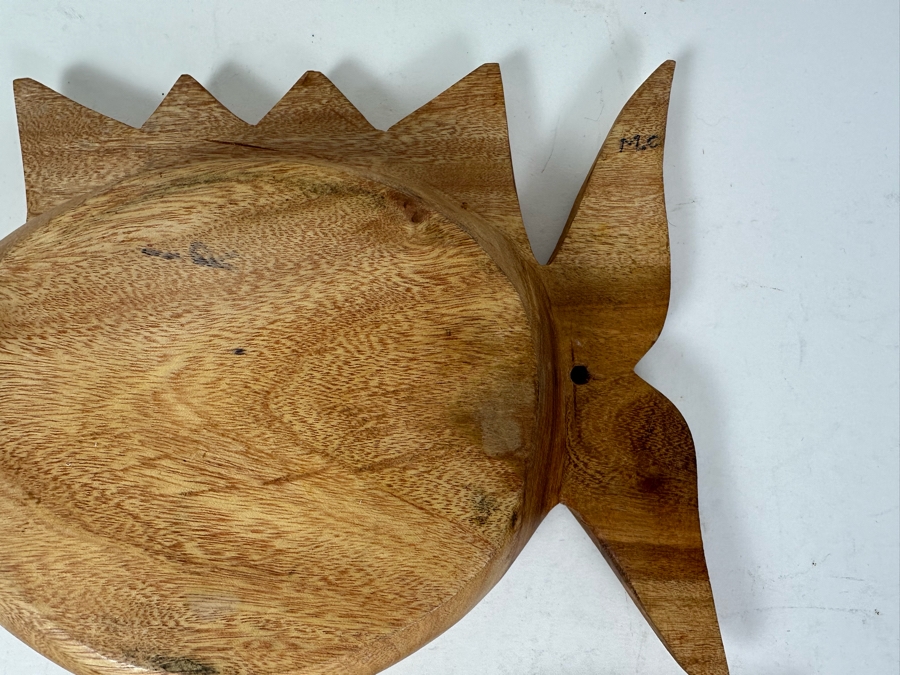Pair Of Vintage Wooden Fish Platter Bowls 9'W - 17'W [Photo 5]