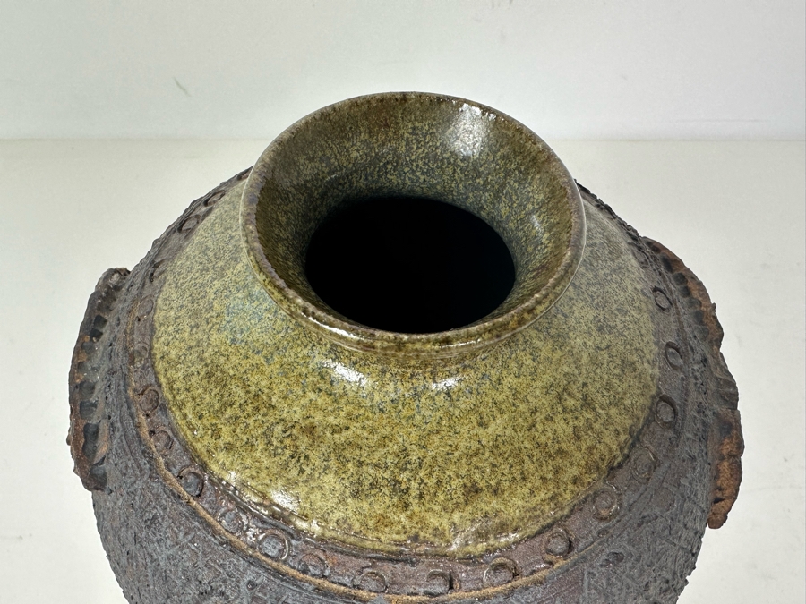 Vintage Artist Signed Studio Pottery 7'H [Photo 7]