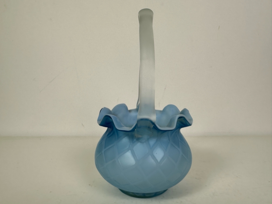 Victorian MOP Mother Of Pearl Satin Art Glass Bowl With Handle 4.5'H X 8.25'H [Photo 5]