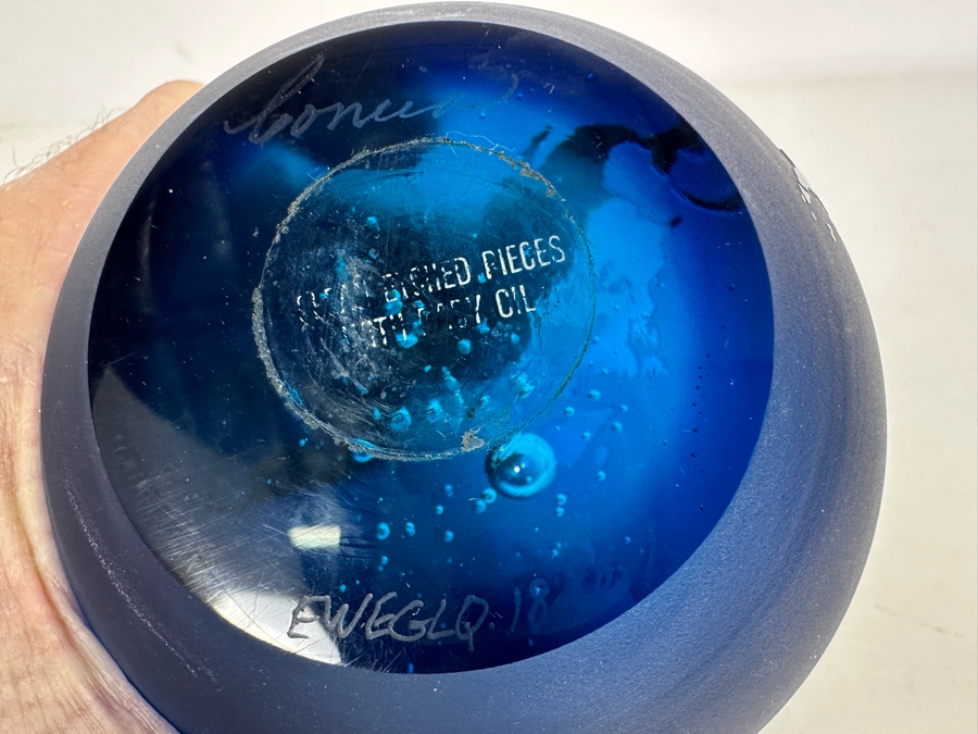 Vintage Steven Correia Blue Etched Art Glass World Globe Paperweight 4'H [Photo 8]