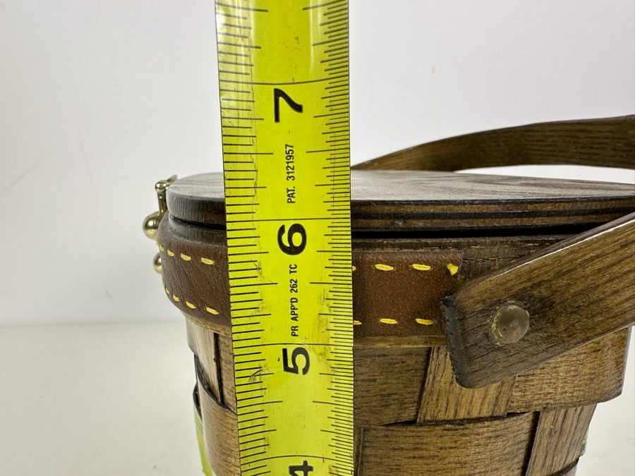 Vintage Hand Painted Golf Themed Basket Purse Handbag By Caro Nan 8.5'W X 4.5'D X 6'H [Photo 8]