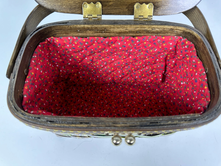 Vintage Hand Painted Golf Themed Basket Purse Handbag By Caro Nan 8.5'W X 4.5'D X 6'H [Photo 5]