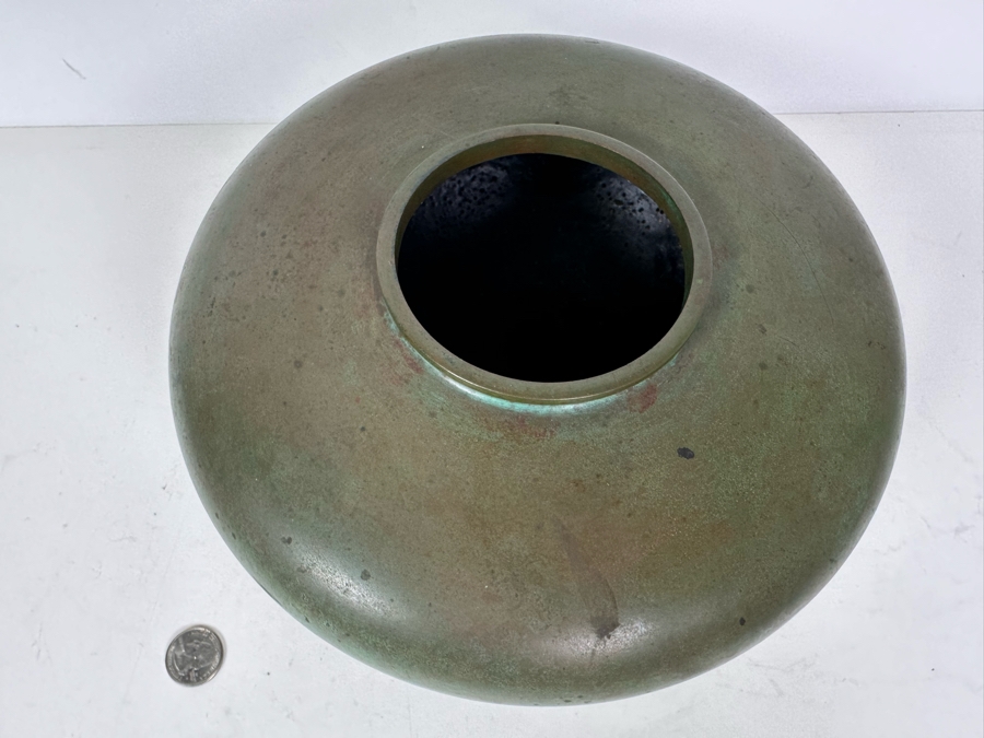 Vintage Signed Japanese Bronze Vase 9'W X 6'H [Photo 5]