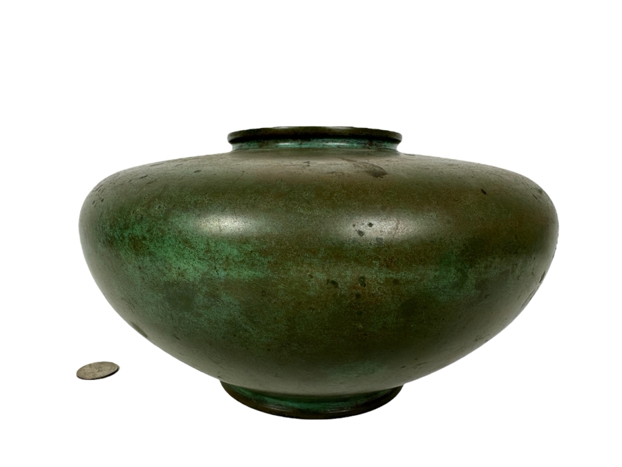 Vintage Signed Japanese Bronze Vase 9'W X 6'H [Photo 2]