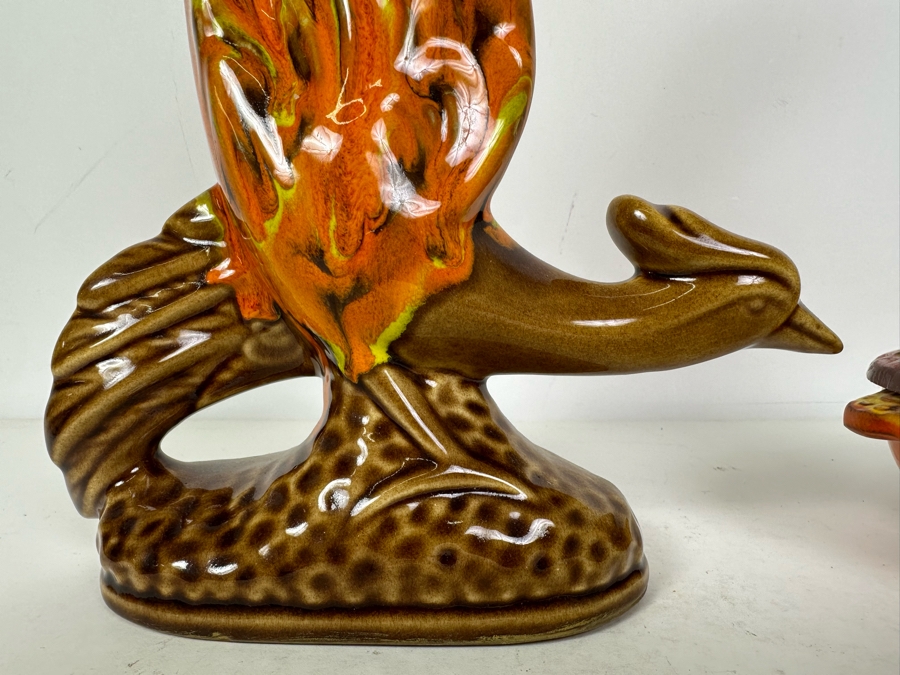 Vintage MCM Cermaic Bird Figurine 12'H And Vintage 1967 Covered Stoneware Pottery Bowl People Lovers By B Welsh [Photo 3]