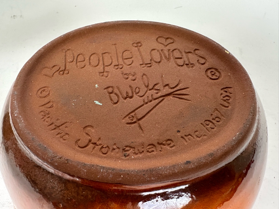 Vintage MCM Cermaic Bird Figurine 12'H And Vintage 1967 Covered Stoneware Pottery Bowl People Lovers By B Welsh [Photo 6]