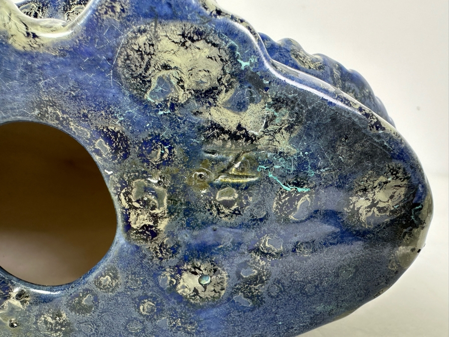 Vintage Mid-Century Modern Pottery Cat Figurine Signed Z 9'W X 7'H [Photo 7]