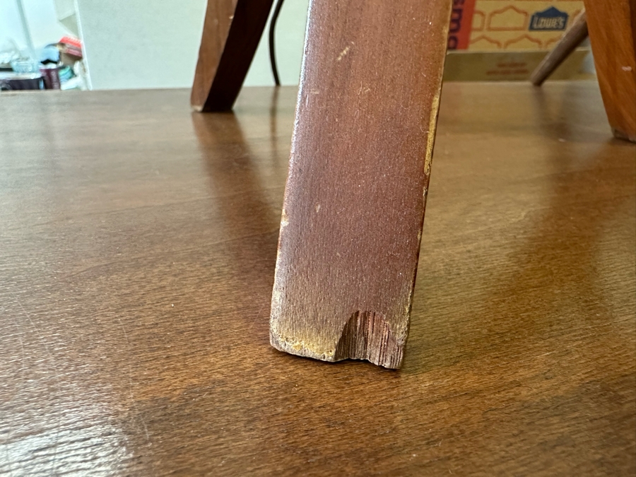 Mid-Century Modern Table Lamp 39'H [Photo 5]