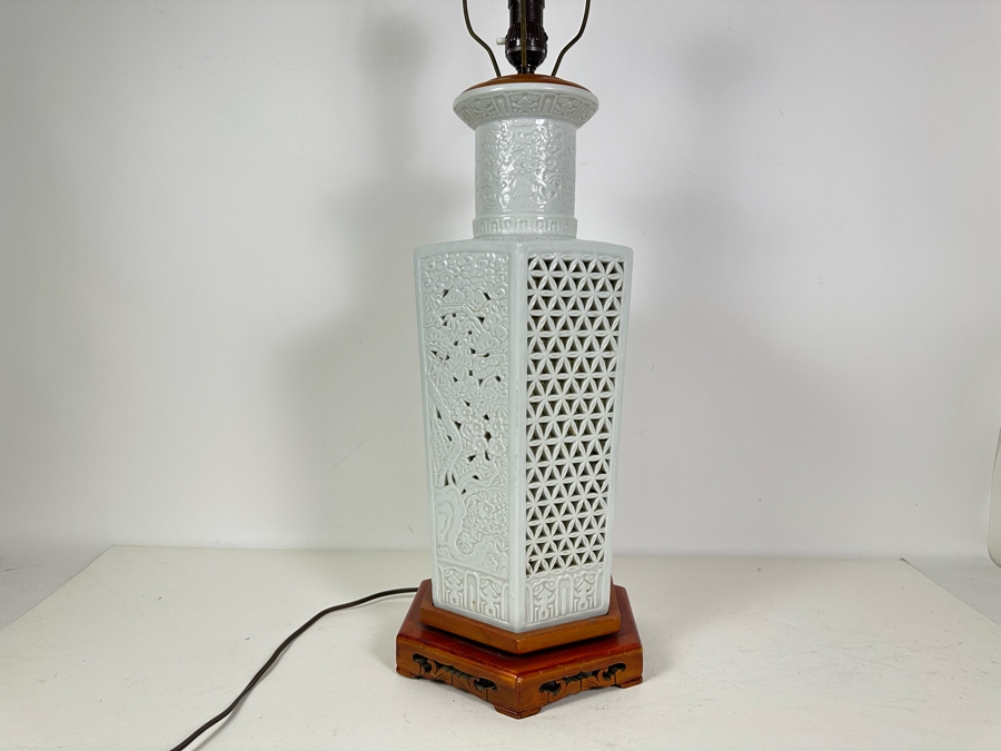 Vintage Mid-Century Asian Chinoiserie Blanc De Chine Porcelain Table Lamp With Wooden Stand (No Shade) 32'H [Photo 2]