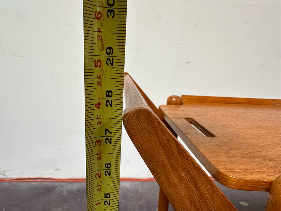 Vintage MCM Danish Modern Oak Bar Cart Trolley With Casters And Removable Serving Tray 32'W X 17'D X 28'H [Photo 12]