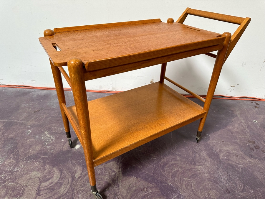 Vintage MCM Danish Modern Oak Bar Cart Trolley With Casters And Removable Serving Tray 32'W X 17'D X 28'H [Photo 6]
