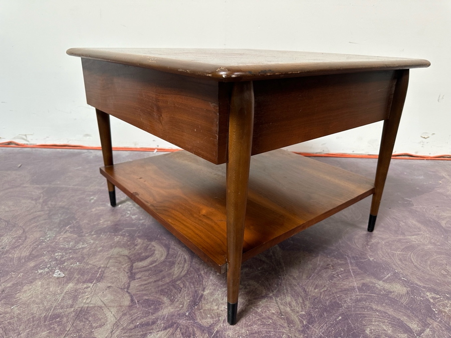 Mid-Century Modern Lane Furniture End Table 28'W X 27.5'D X 20'H [Photo 8]