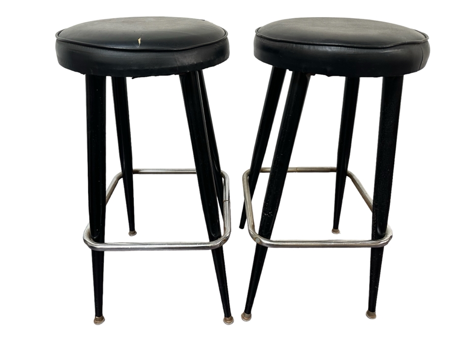 Pair Of Mid-Century Metal Barstools 29'H [Photo 1]