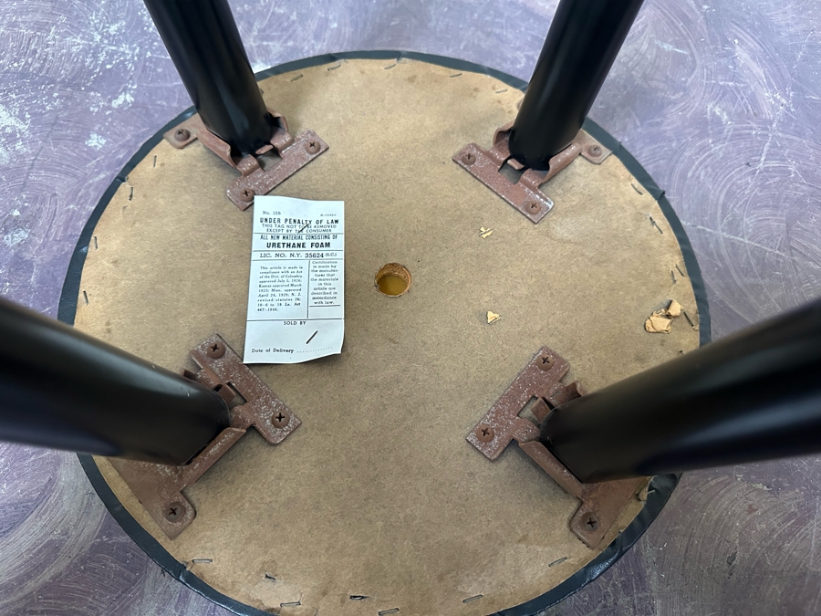 Pair Of Mid-Century Metal Barstools 29'H [Photo 6]