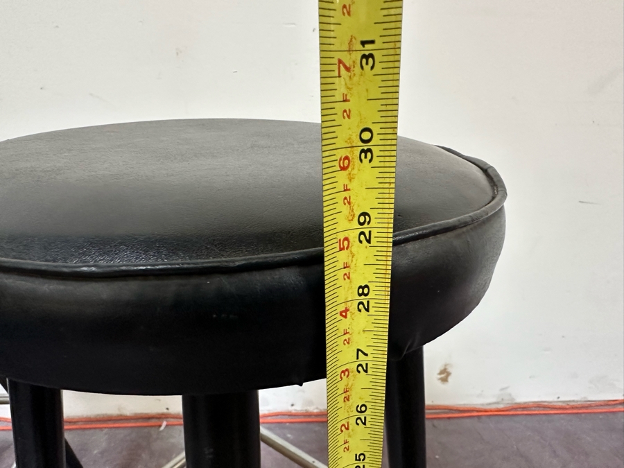 Pair Of Mid-Century Metal Barstools 29'H [Photo 5]