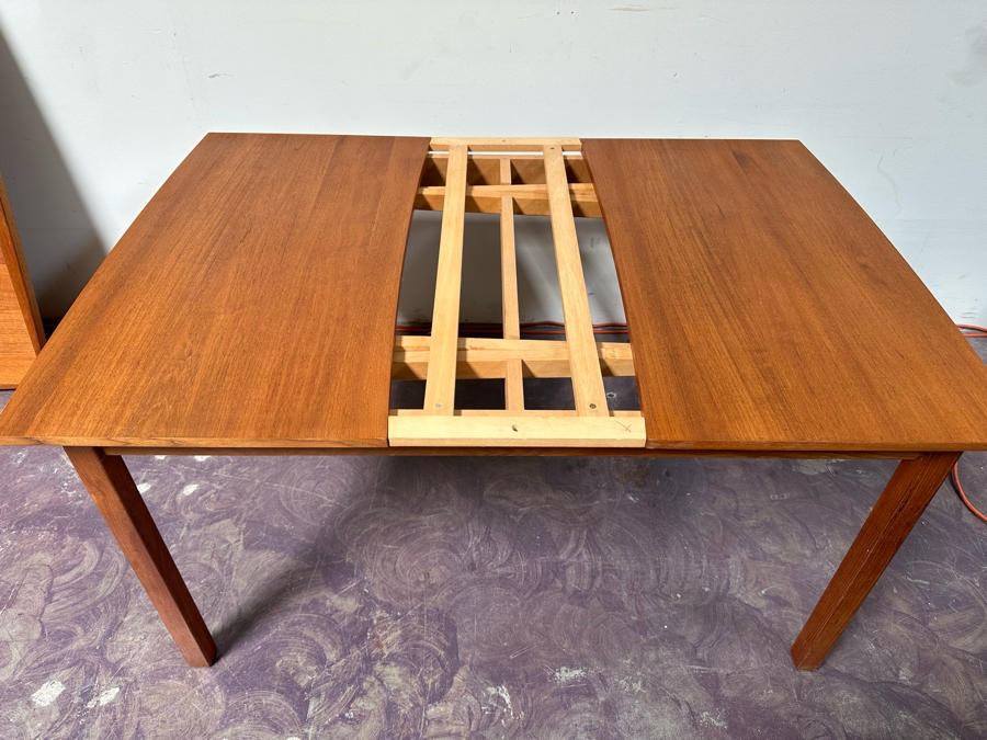 D-Scan Teak Dining Table With Two Built In Draw Leaves 54'W X 40'D X 28'H (Leaves Measure 20' Each) [Photo 4]