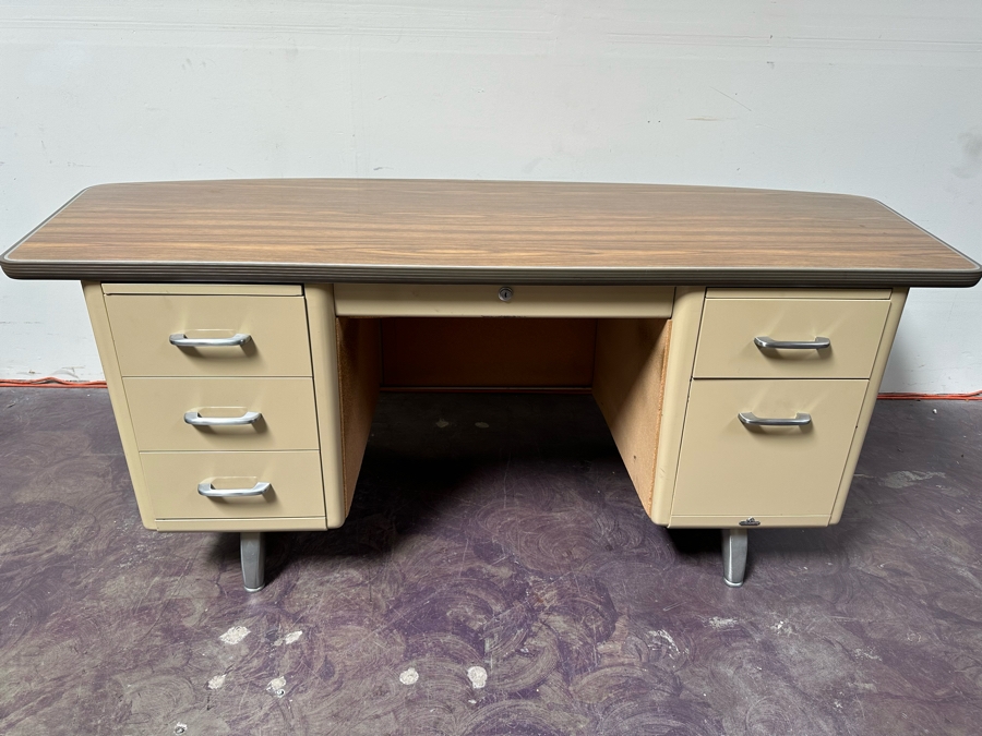 Rare Original 1960s Mid-Century Modern 'Fan Top' Curved Back Tanker Desk By All-Steel Equipment Inc In Great Condition 83'W X 39'D X 29.5'H [Photo 3]