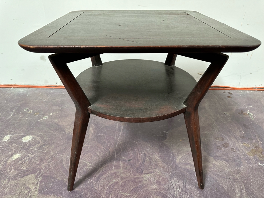 Vintage Mid-Century Modern Atomic Wooden Side Table By Weiman Tables Heirloom 295-2480 22'W X 22'D X 22'H [Photo 4]