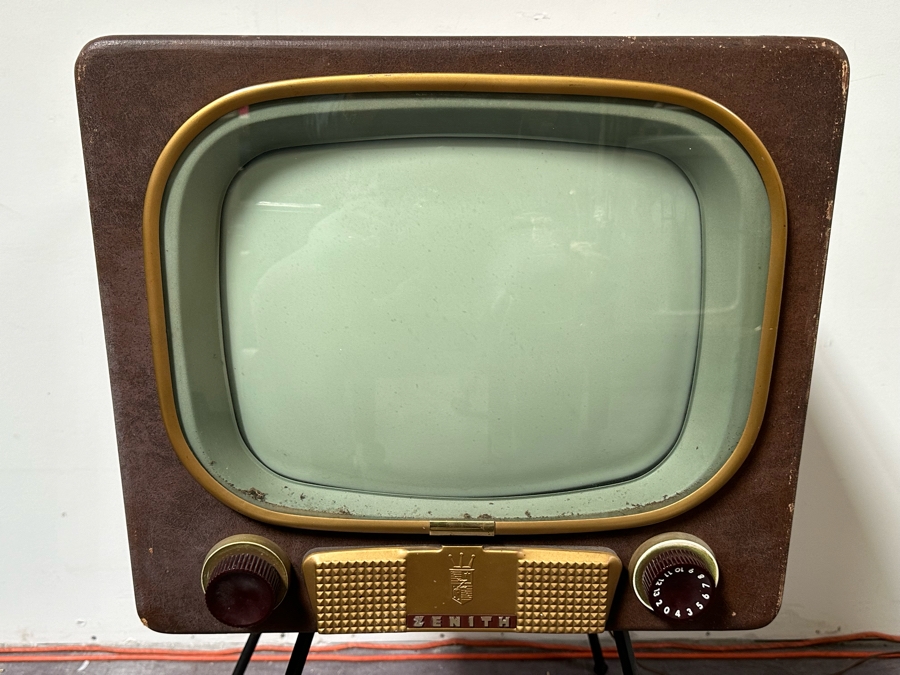 Retro Zenith Tube Television TV With Metal Stand For Display Only (Not Working) 21”W X 20”D X 18.5”H Stand Measures 18”H [Photo 4]