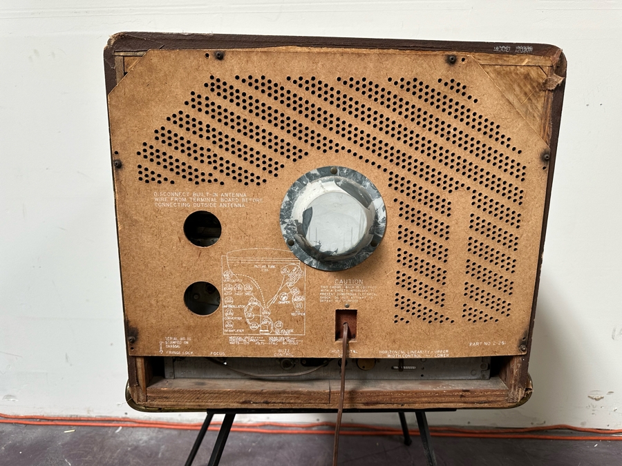 Retro Zenith Tube Television TV With Metal Stand For Display Only (Not Working) 21”W X 20”D X 18.5”H Stand Measures 18”H [Photo 12]