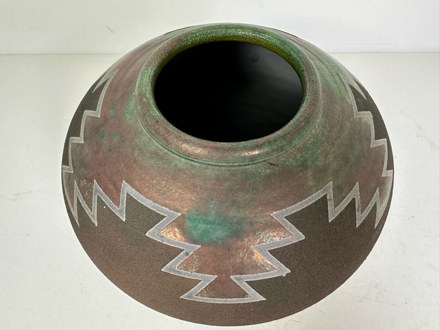 Vintage Art Pottery Vase Canyon Collection Sedona Arizona Artist Signed 9'W X 6.25'H [Photo 4]