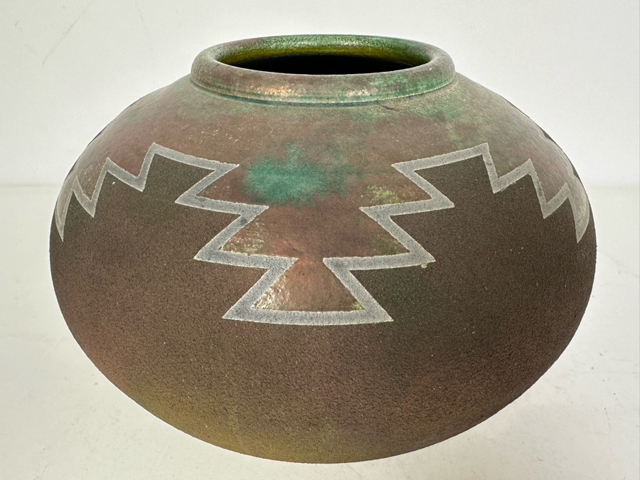 Vintage Art Pottery Vase Canyon Collection Sedona Arizona Artist Signed 9'W X 6.25'H [Photo 3]