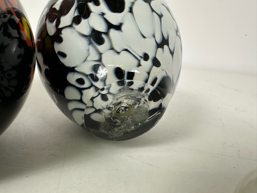 Pair Of Vintage Signed Art Glass Perfume Bottles With Stoppers 7'H [Photo 8]