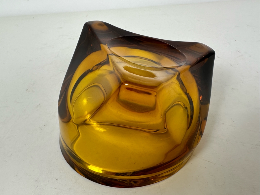 Vintage Mid-Century Amber Glass Ashtray 4'W X 2.5'H [Photo 7]