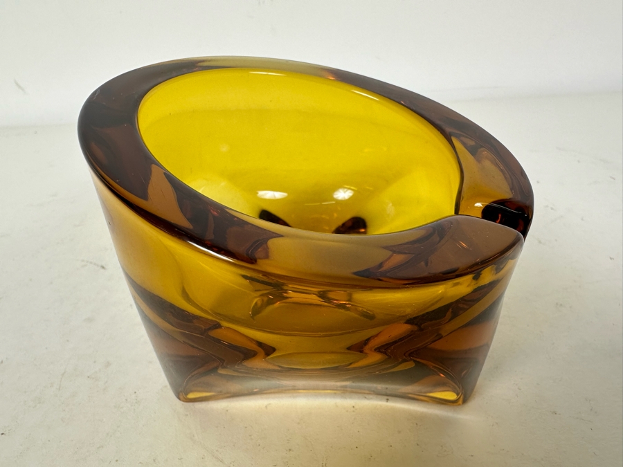 Vintage Mid-Century Amber Glass Ashtray 4'W X 2.5'H [Photo 6]
