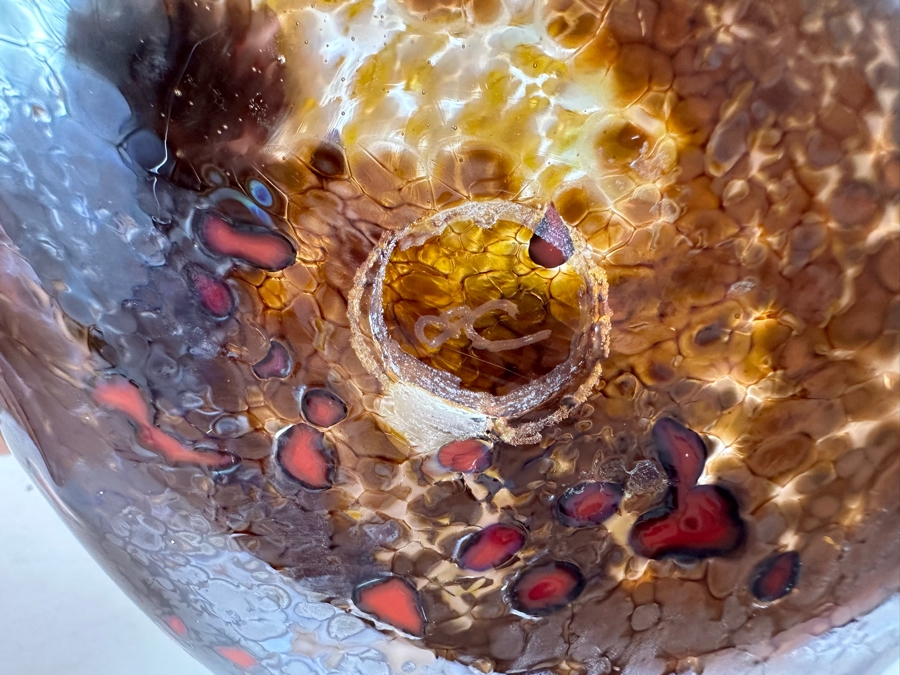 Vintage Artist Signed Art Glass Bird Figurine 5.5'W X 3'H [Photo 8]