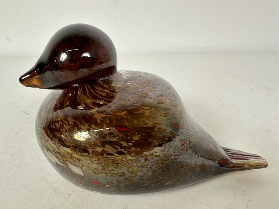 Vintage Artist Signed Art Glass Bird Figurine 5.5'W X 3'H [Photo 3]