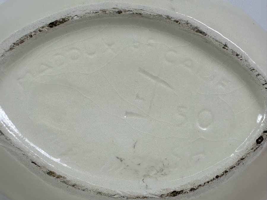 Vintage Hand Decorated Weil Ware California Pottery Planter 4.25'H And Vintage Maddux California Pottery Swan Planter 10.5'H [Photo 8]