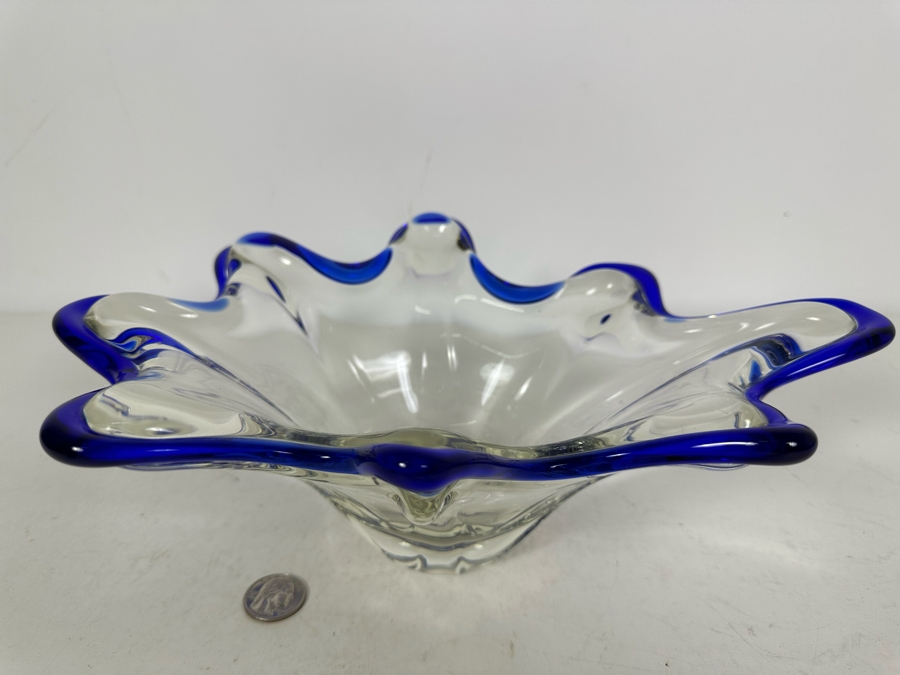 Art Glass Centerpiece Bowl 12'W X 4.5'H [Photo 3]