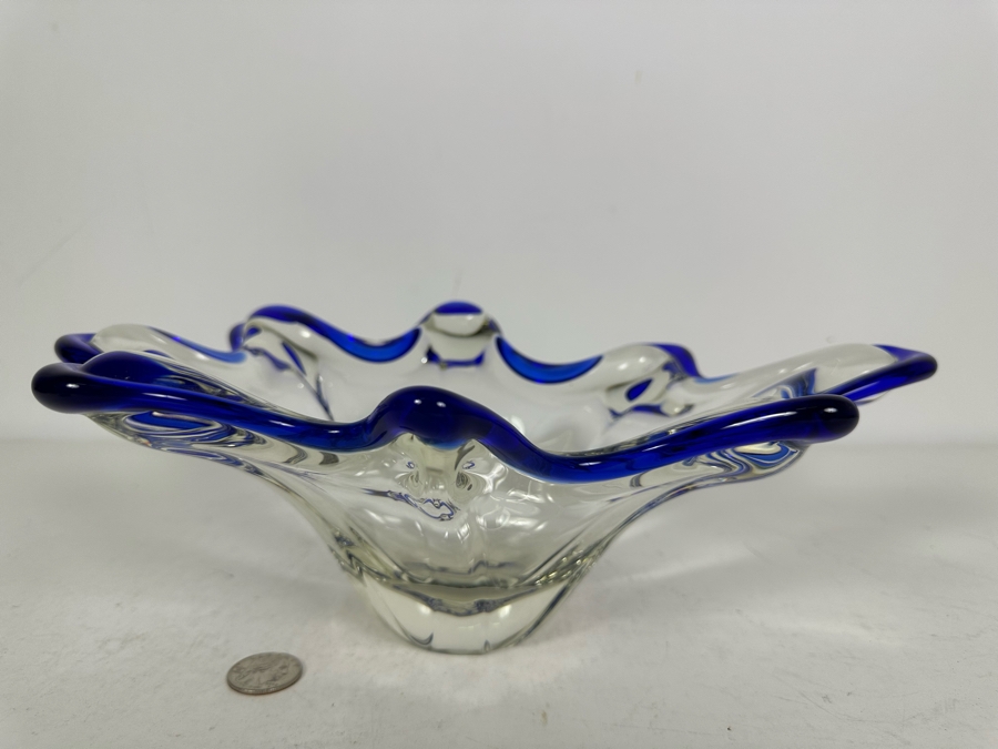 Art Glass Centerpiece Bowl 12'W X 4.5'H [Photo 4]