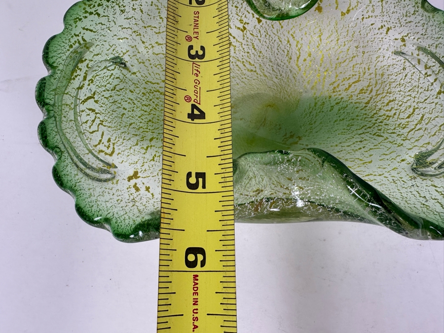 Vintage Italian Murano Glass Green With Gold Centerpiece Bowl 8'W X 5.5'D [Photo 9]