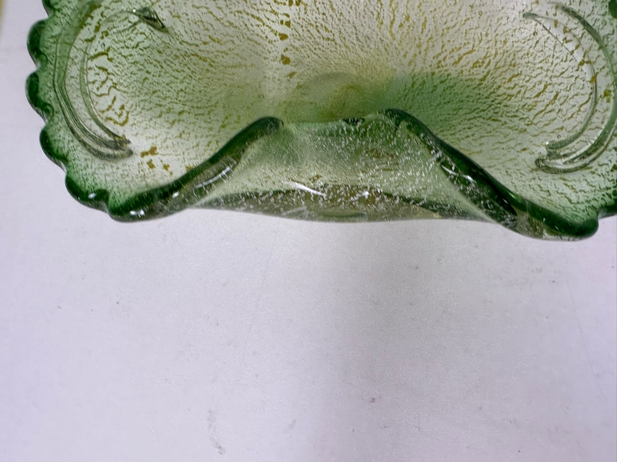 Vintage Italian Murano Glass Green With Gold Centerpiece Bowl 8'W X 5.5'D [Photo 10]