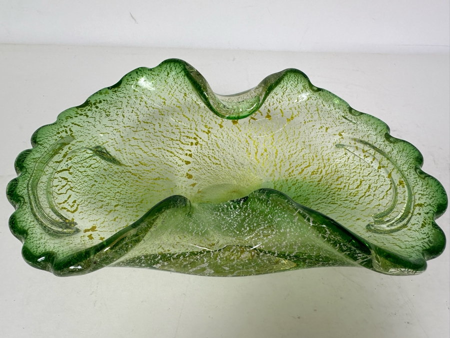 Vintage Italian Murano Glass Green With Gold Centerpiece Bowl 8'W X 5.5'D [Photo 7]