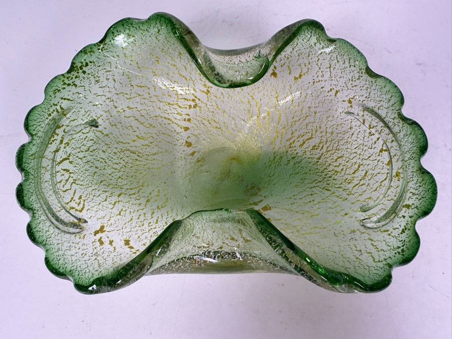 Vintage Italian Murano Glass Green With Gold Centerpiece Bowl 8'W X 5.5'D [Photo 6]