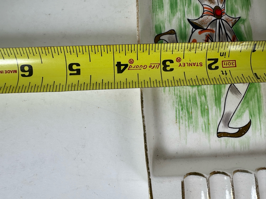 Mid-Century Modern Ashtray 3.5' X 8' [Photo 4]