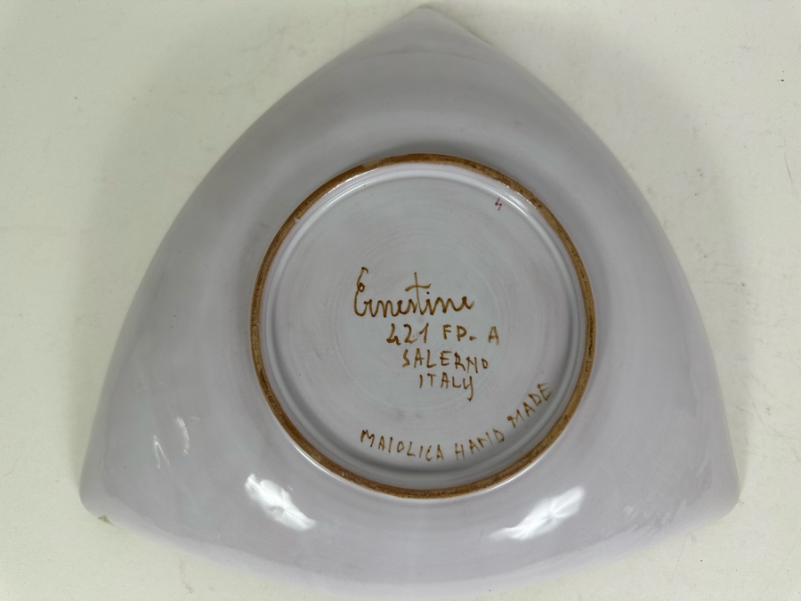 Ernestine Salerno Italy Ernestine Maiolica Handmade Ceramic Triangular Dish Tray 12'W X 11'D X 2.5'H [Photo 5]
