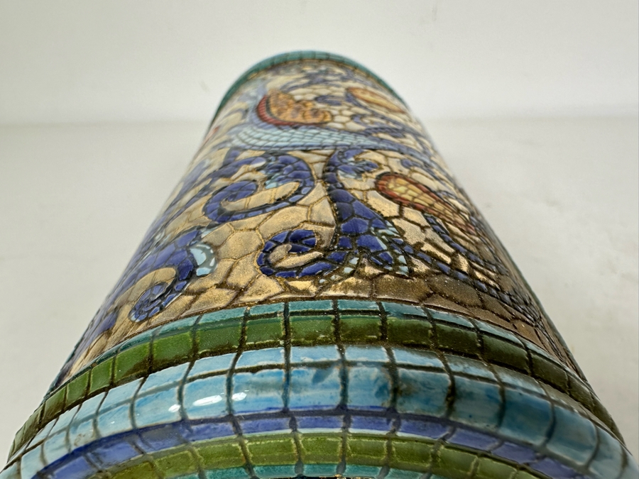 Vintage Deruta Italy Lidded Box 7'W X 3.5'D X 4'H [Photo 20]