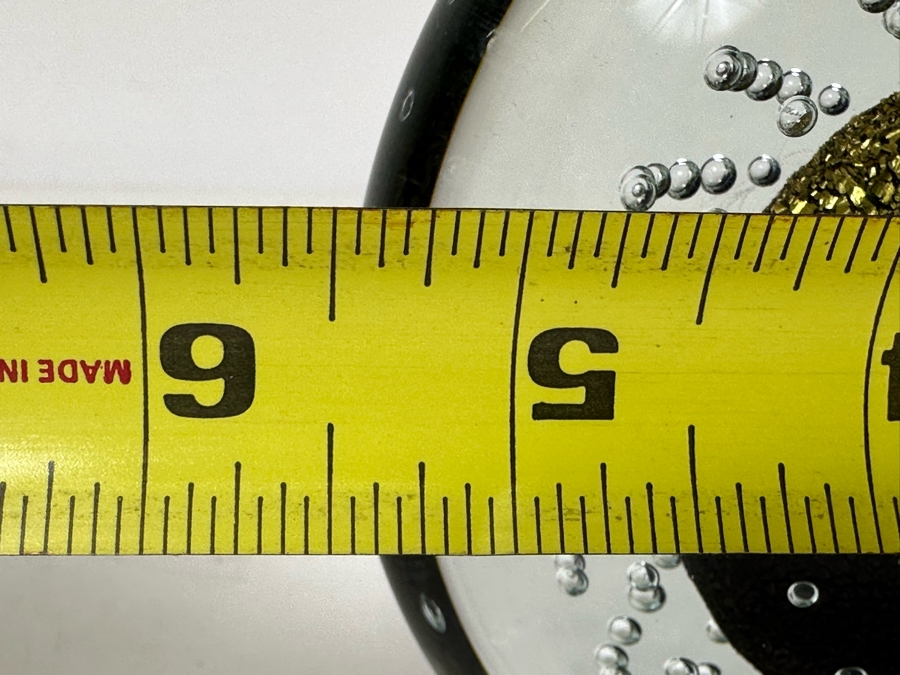 Artist Signed Art Glass Sculpture Paperweight 5.5'W X 5'H [Photo 12]