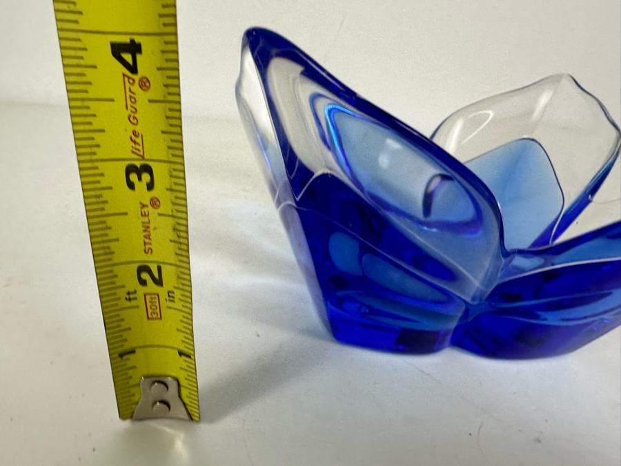 Signed Orrefors Lars Hellsten Lotus Blue Glass 4 Petal Bowl [Photo 9]
