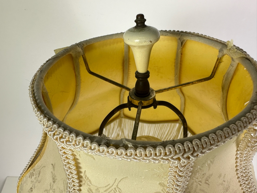 Mid-Century Ceramic Asian Lady Lamp 27'H  [Photo 11]