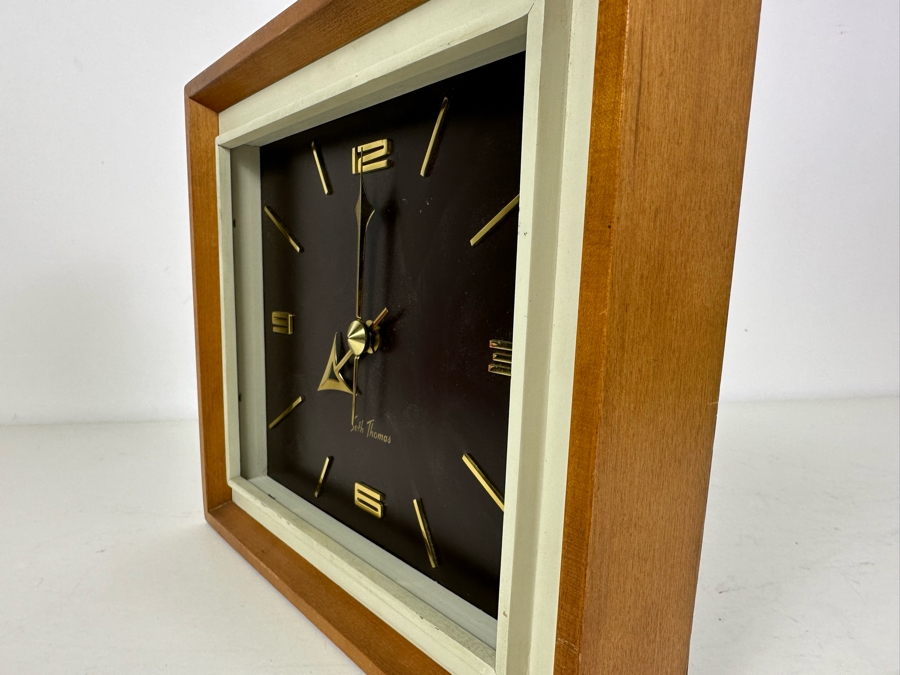 Mid-Century Seth Thomas Portrait Clock Tested and Working Model No. E602-000 11'W x 10'H [Photo 3]