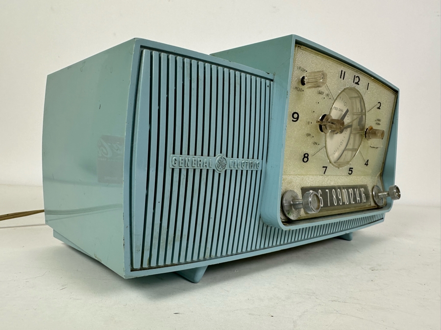 1959 GE Model 914D AM Vacuum Tube Clock Tested and Working 12.5W x 7D x 7H  [Photo 3]
