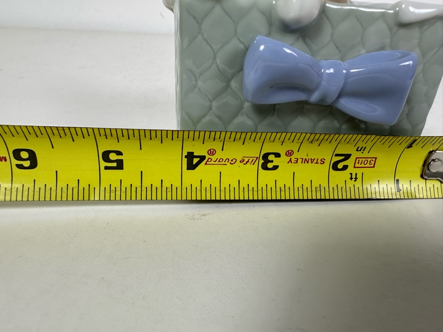 Vintage NOA by Lladro 'Purr-fect Gift' Kittens in Box #1080 4'W x 3'D x 4'H [Photo 6]