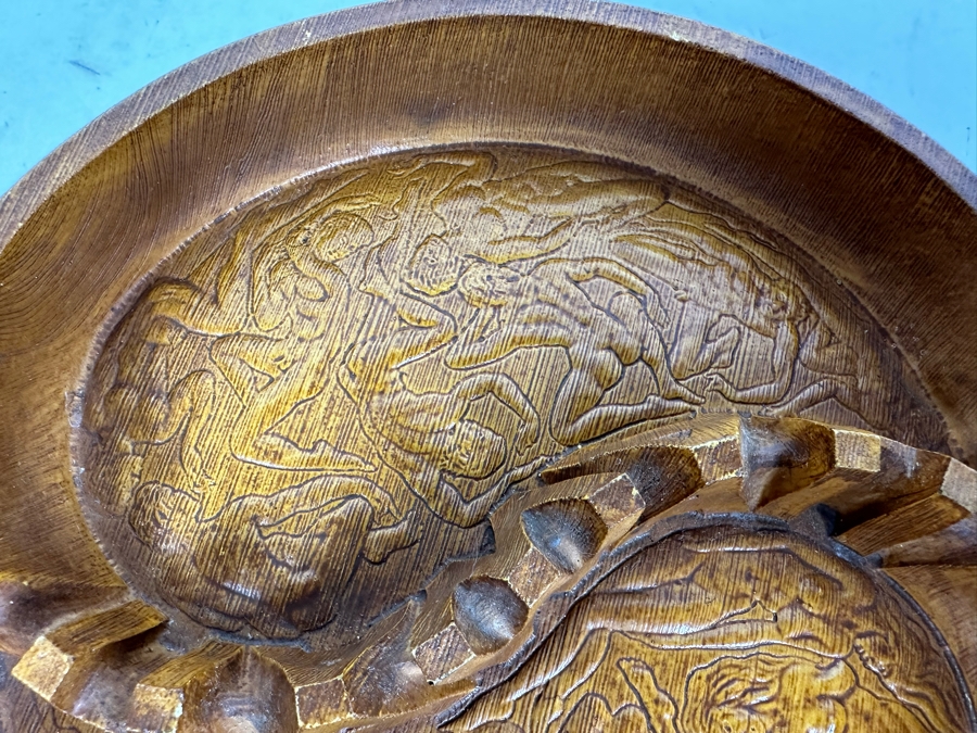 Vintage Resin Hawaii Ashtray 7.5'W [Photo 4]