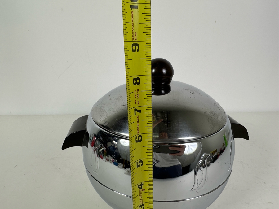 Vintage West Bend Penguin Hot and Cold Server 8.5'H [Photo 5]